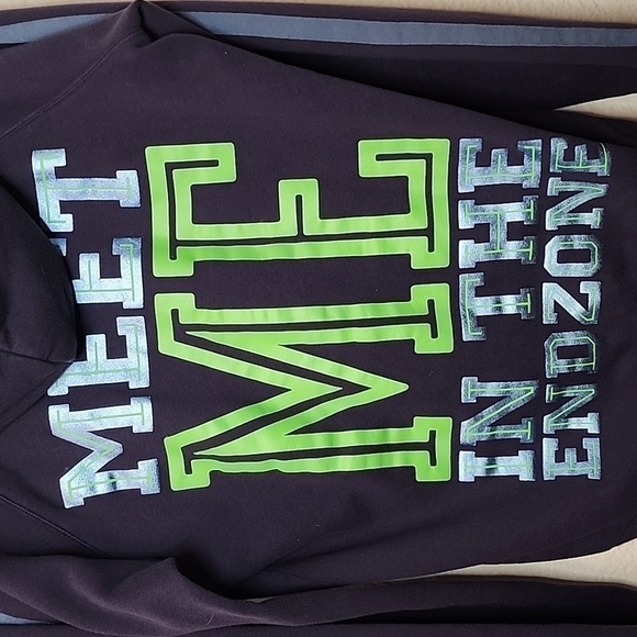 NFL PINK Seattle Seahawks Meet Me In The Endzone 5th & Ocean Hoodie - Picture 6 of 7
